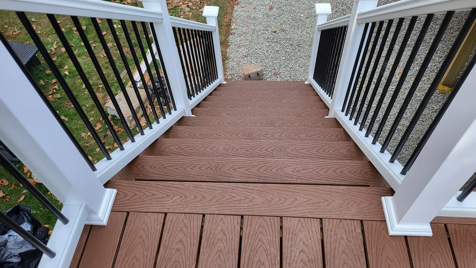 Composite Decking: What to Know Before You Build